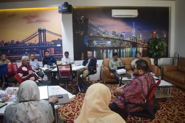 diskusi layanan data